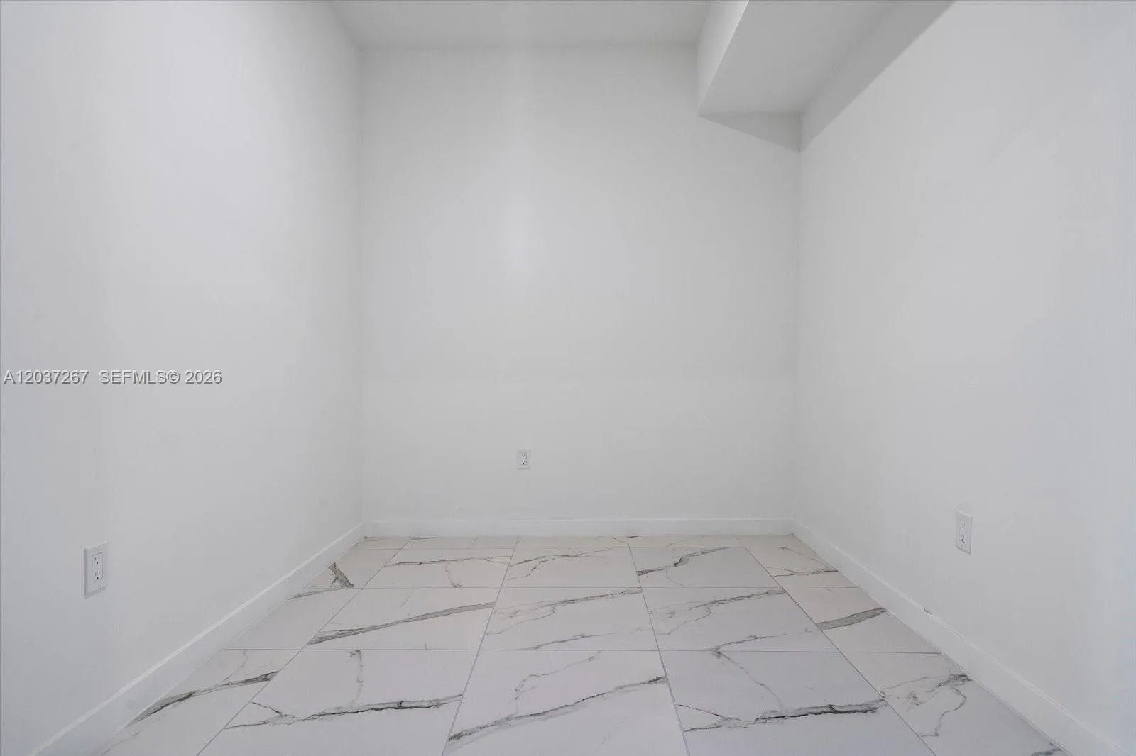 420 SW 7th Ave # 204, Miami, FL 33130 photo 5