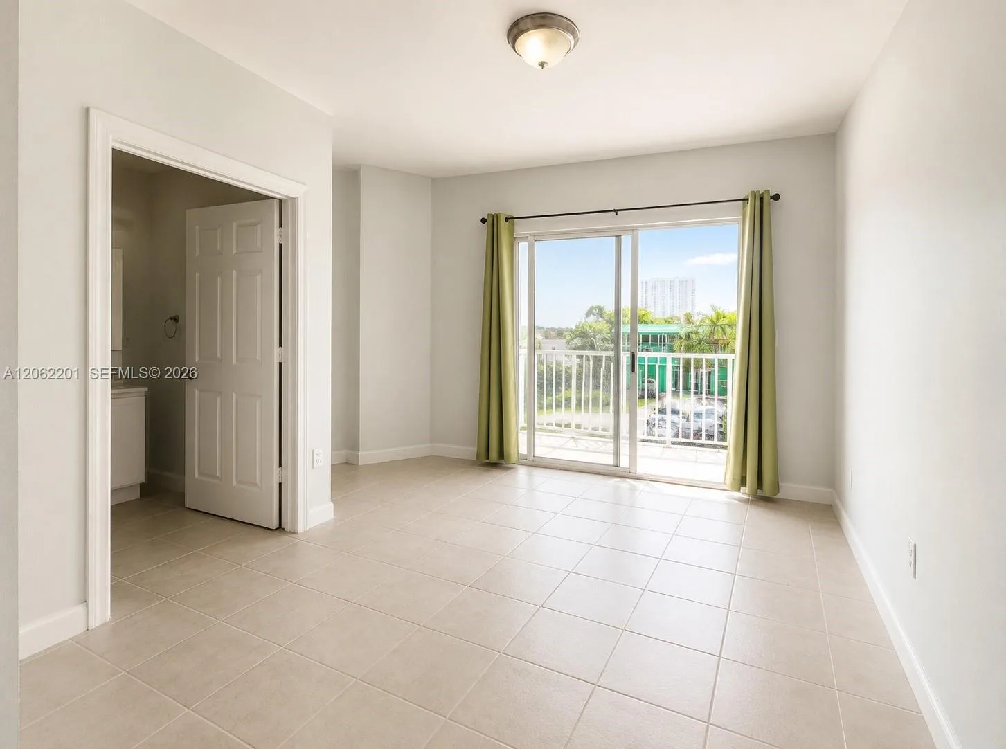 2734 Bird Ave # 203, Miami, FL 33133 — zdjęcie 4