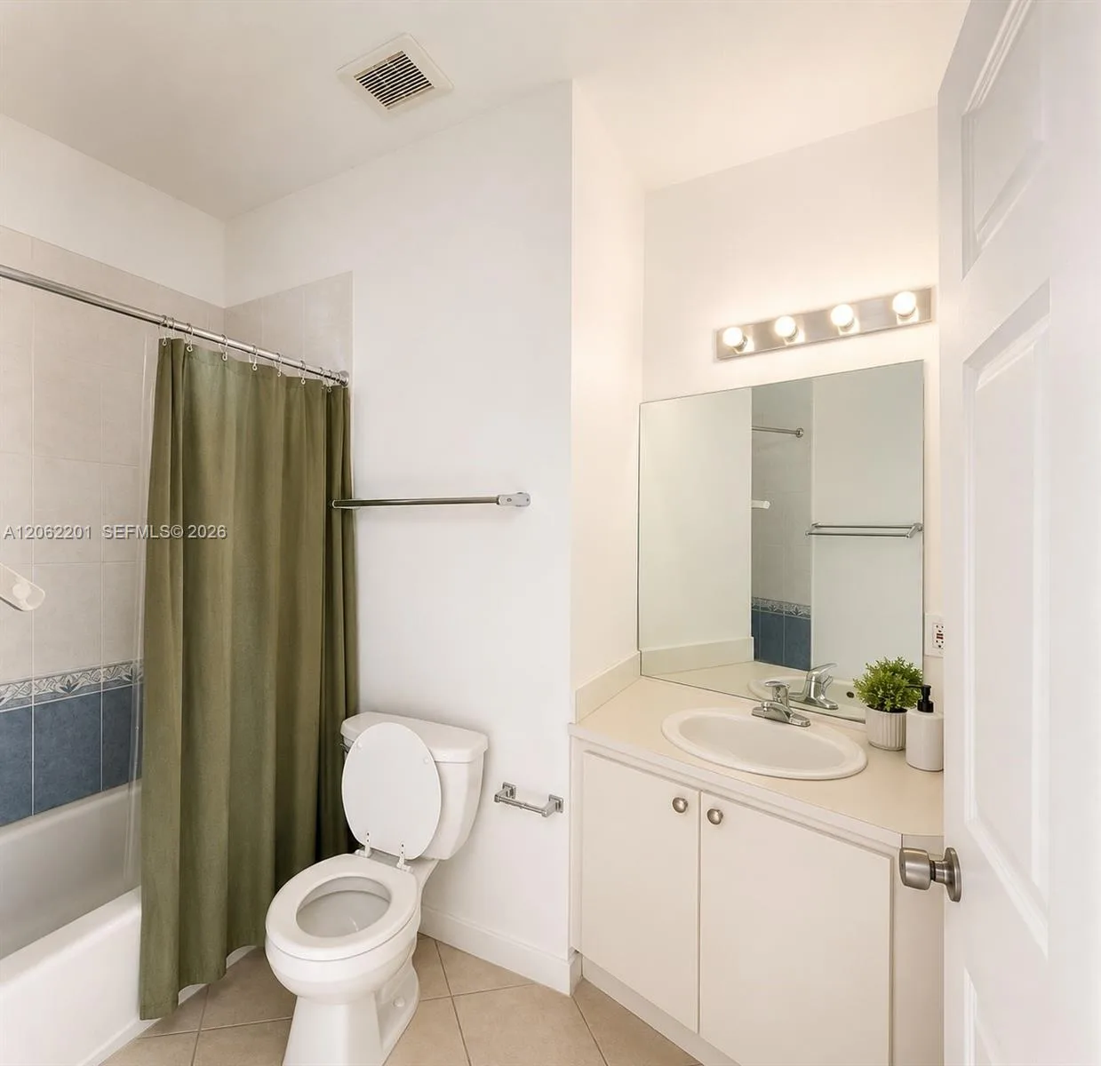 2734 Bird Ave # 203, Miami, FL 33133 — zdjęcie 5