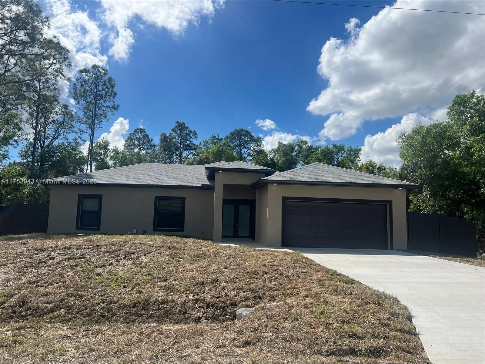 3221 W 48th ST, Lehigh Acres, FL 33971 photo 2