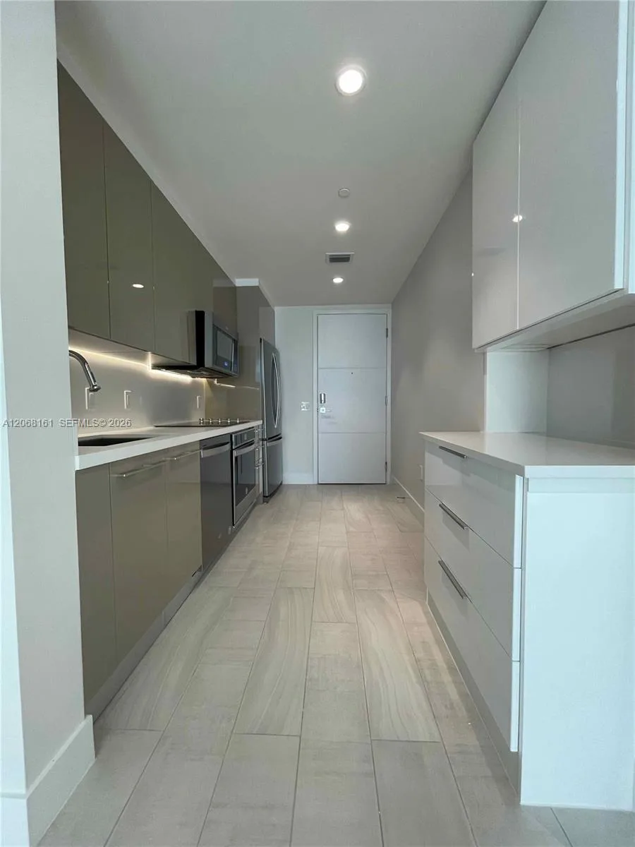 2000 Metropica Way # 308, Sunrise, FL 33323 photo 5