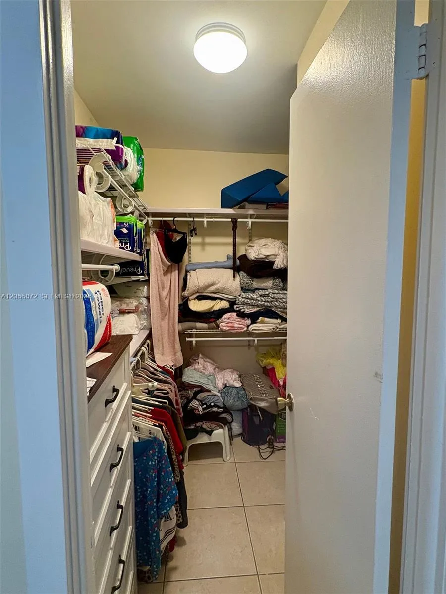 5050 NW 7th St # 309, Miami, FL 33126 photo 10