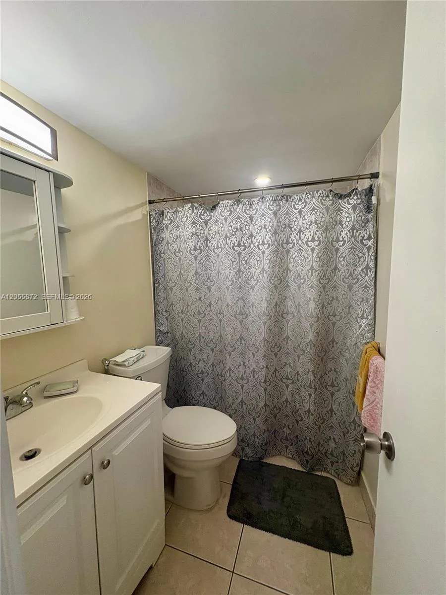 5050 NW 7th St # 309, Miami, FL 33126 photo 13
