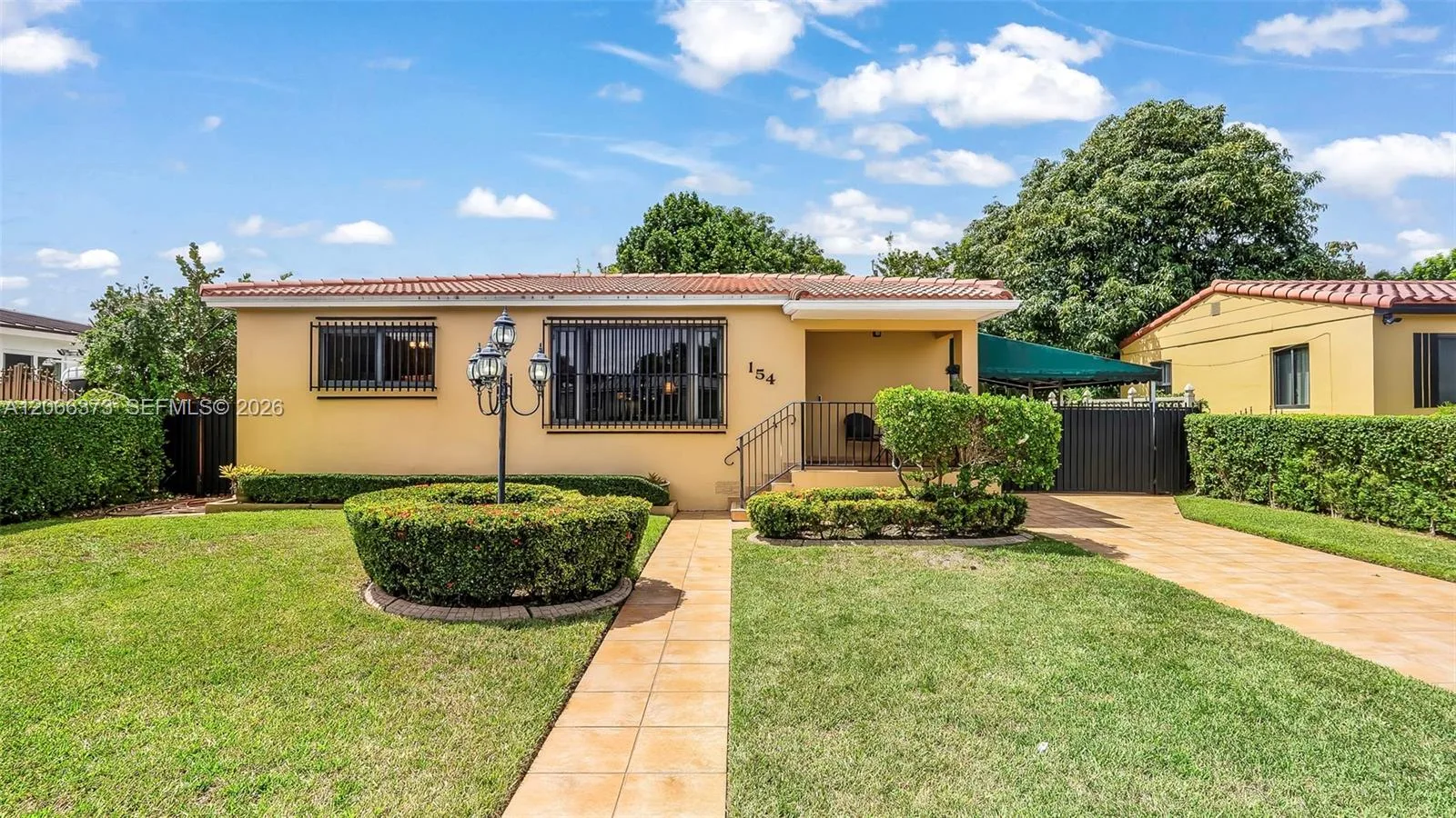 154 W 59th St, Hialeah, FL 33012