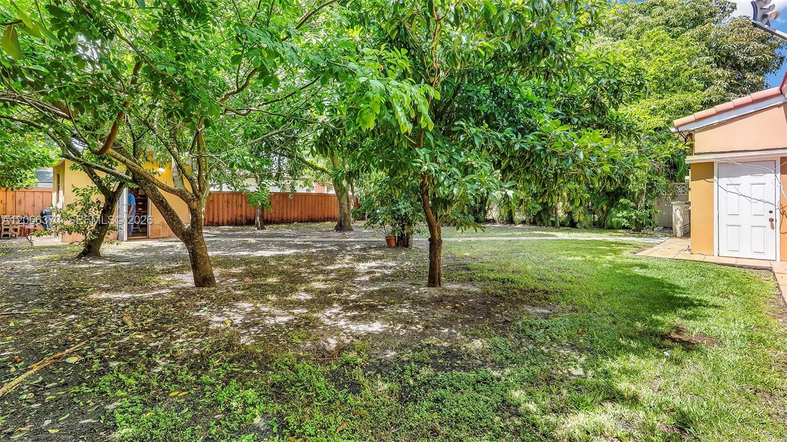 154 W 59th St, Hialeah, FL 33012 — zdjęcie 5