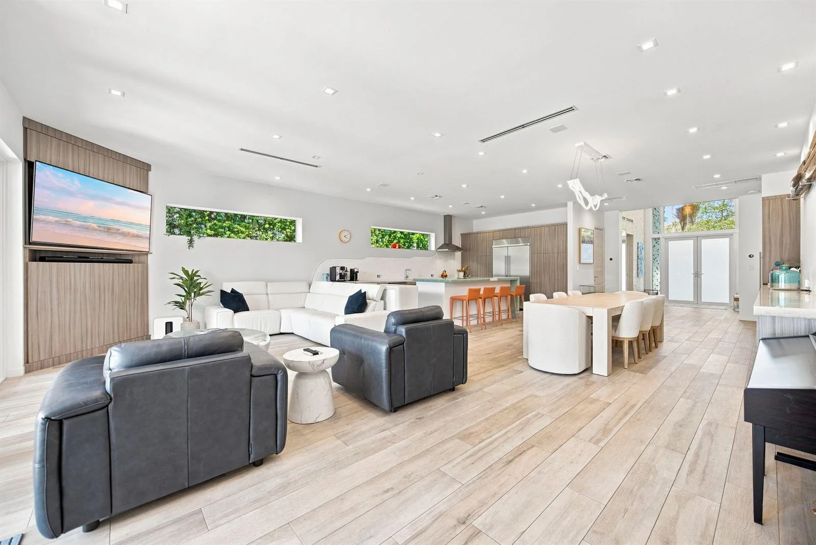 121 S GORDON Road, Fort Lauderdale, FL 33301 photo 7