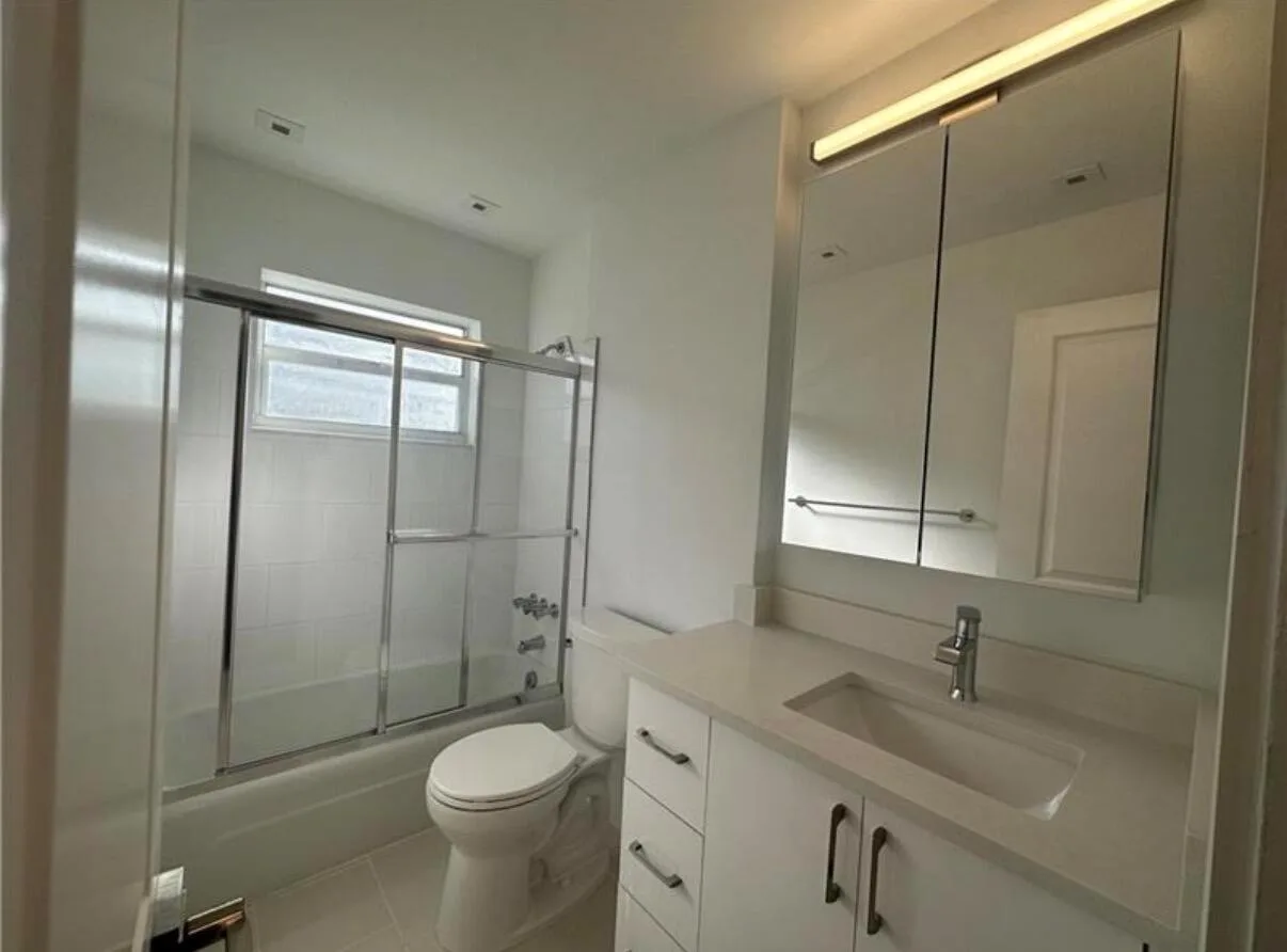 5630 NE 18TH Avenue # 207, Fort Lauderdale, FL 33334 photo 4