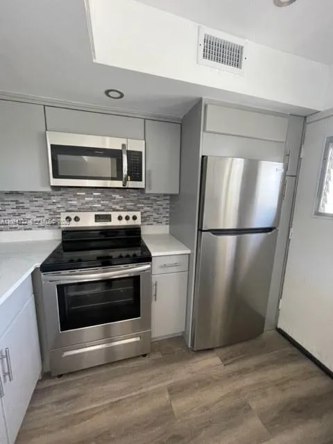 20111 NE 27th Ct # K216, Aventura, FL 33180