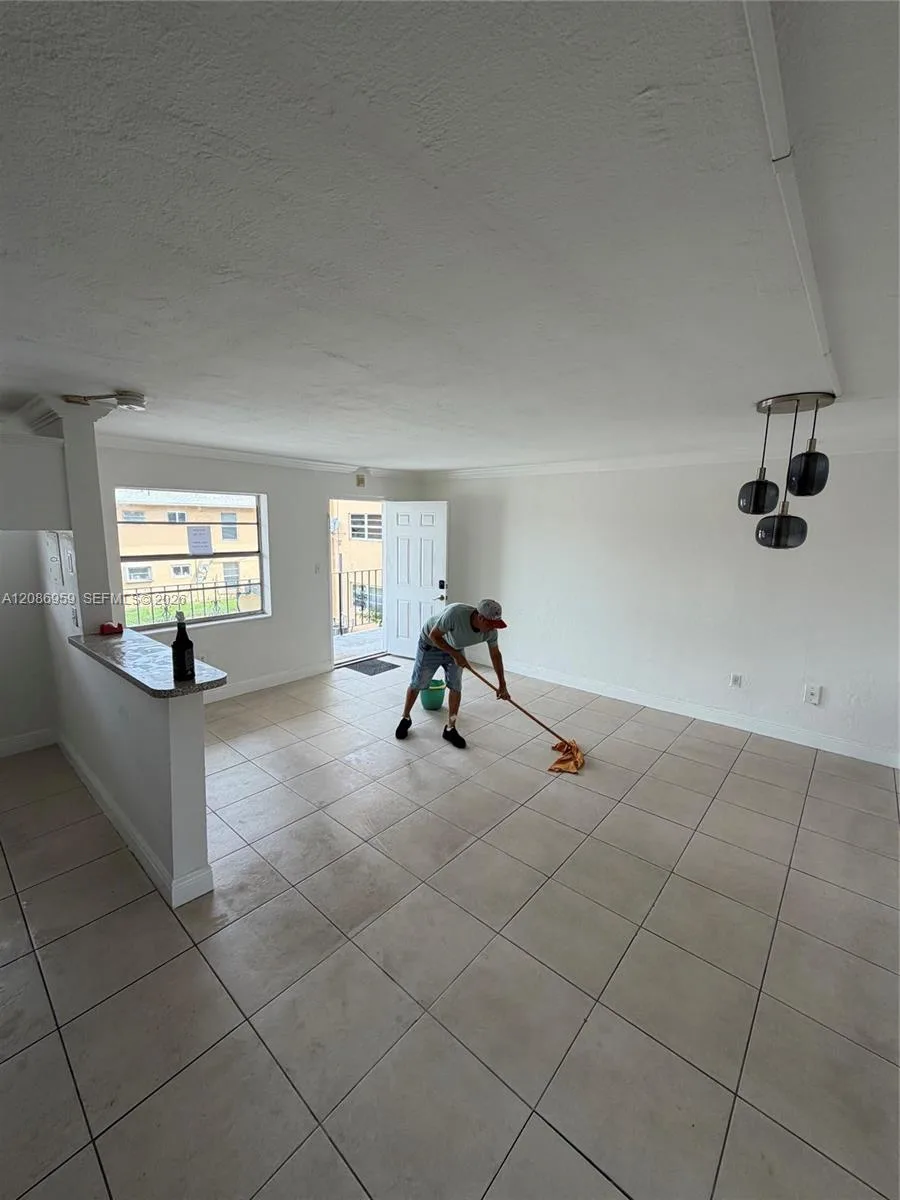 3855 SW 79th Ave # 19, Miami, FL 33155