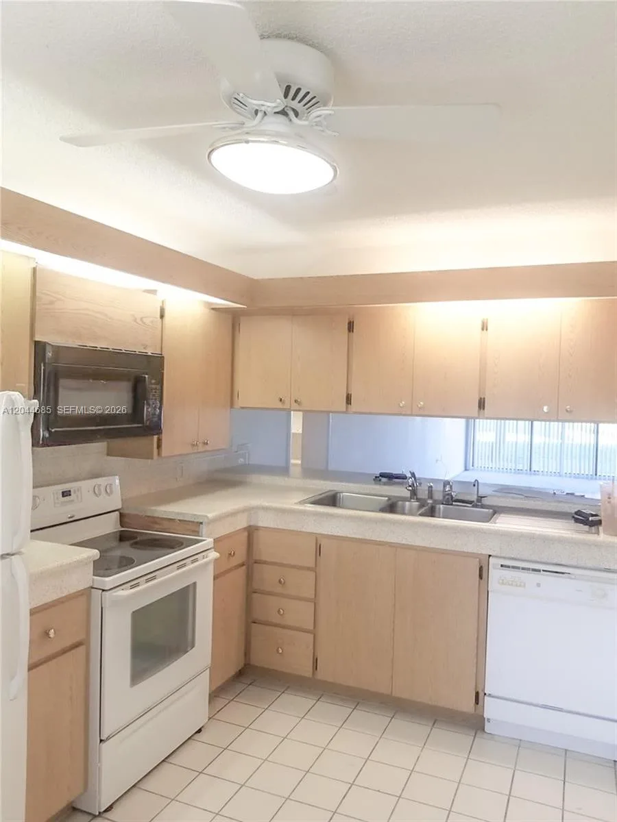 2621 Village Blvd # 102, West Palm Beach, FL 33409 photo 3