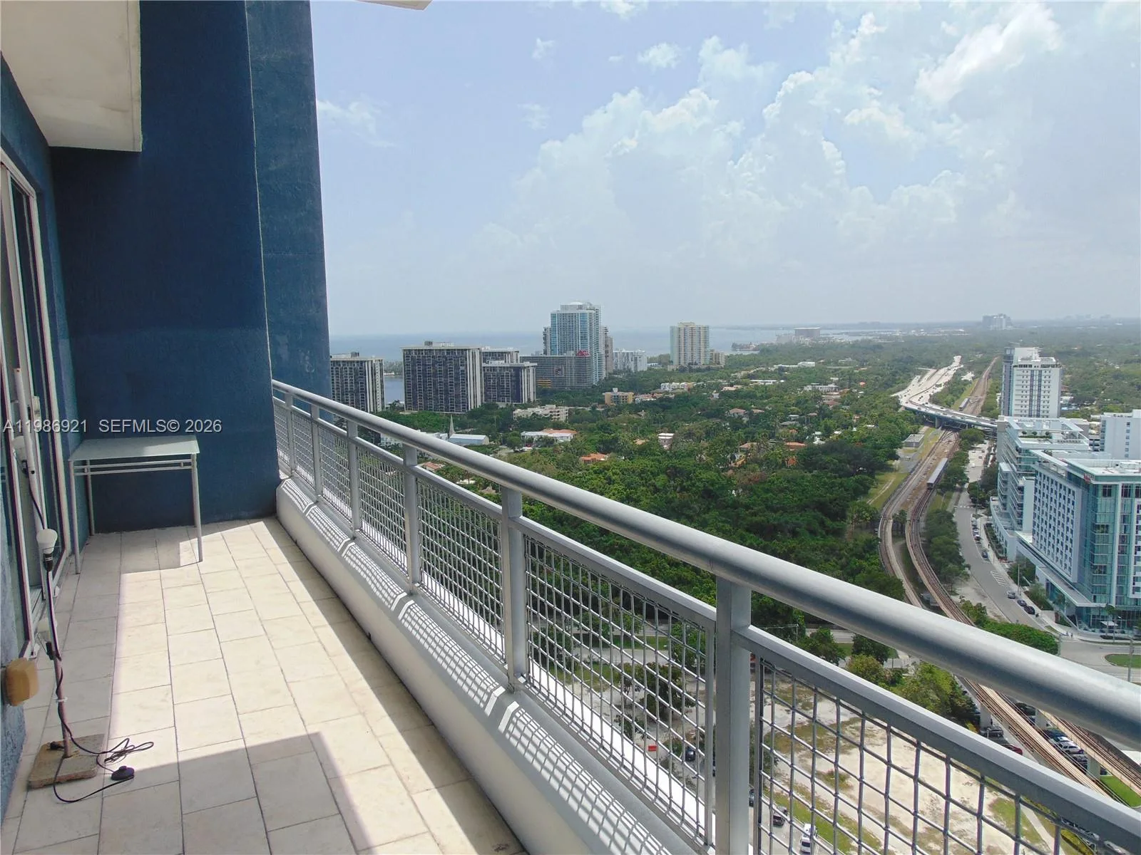 60 SW 13th St # 2619, Miami, FL 33130