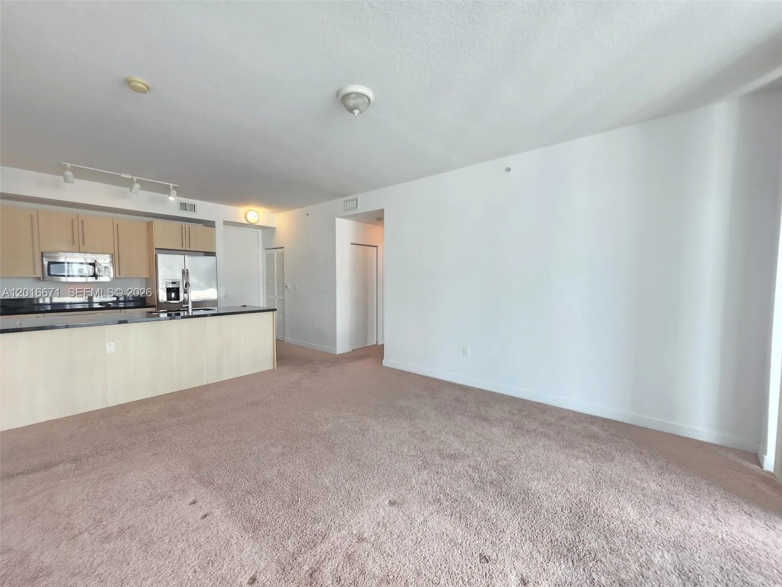 1111 SW 1st Ave # 1823-N, Miami, FL 33130 photo 3