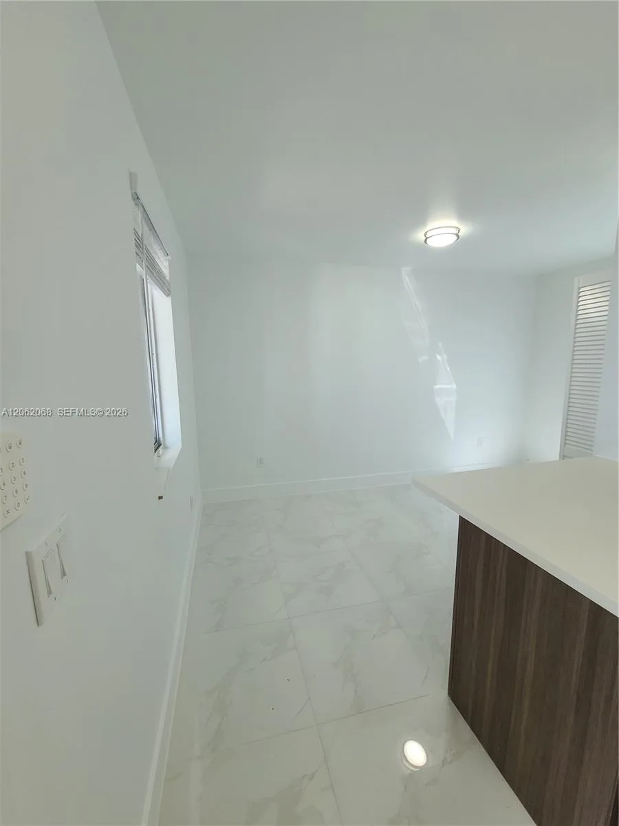 1646 NW 1st Pl # 2, Miami, FL 33136 photo 6