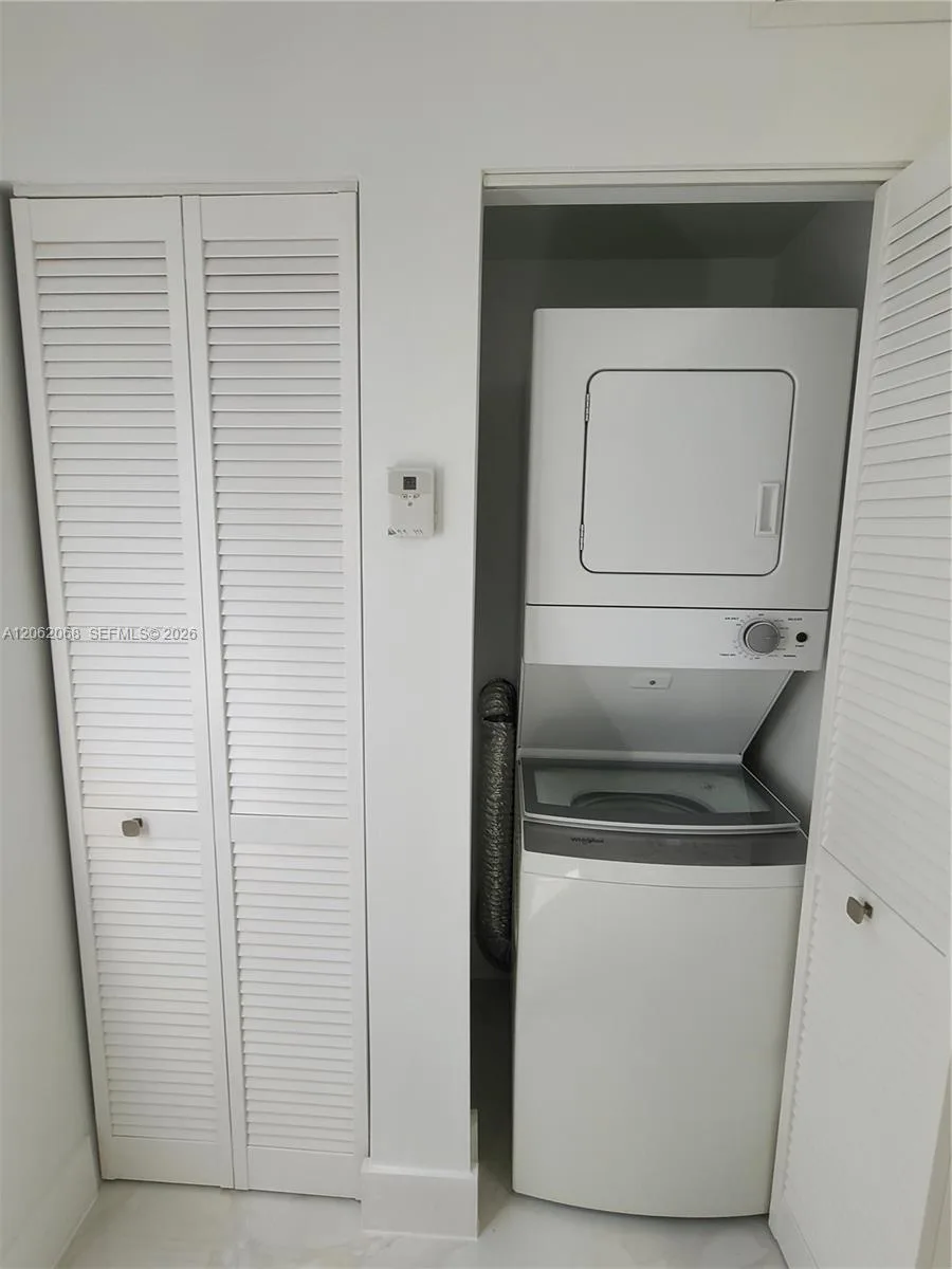 1646 NW 1st Pl # 2, Miami, FL 33136 photo 7