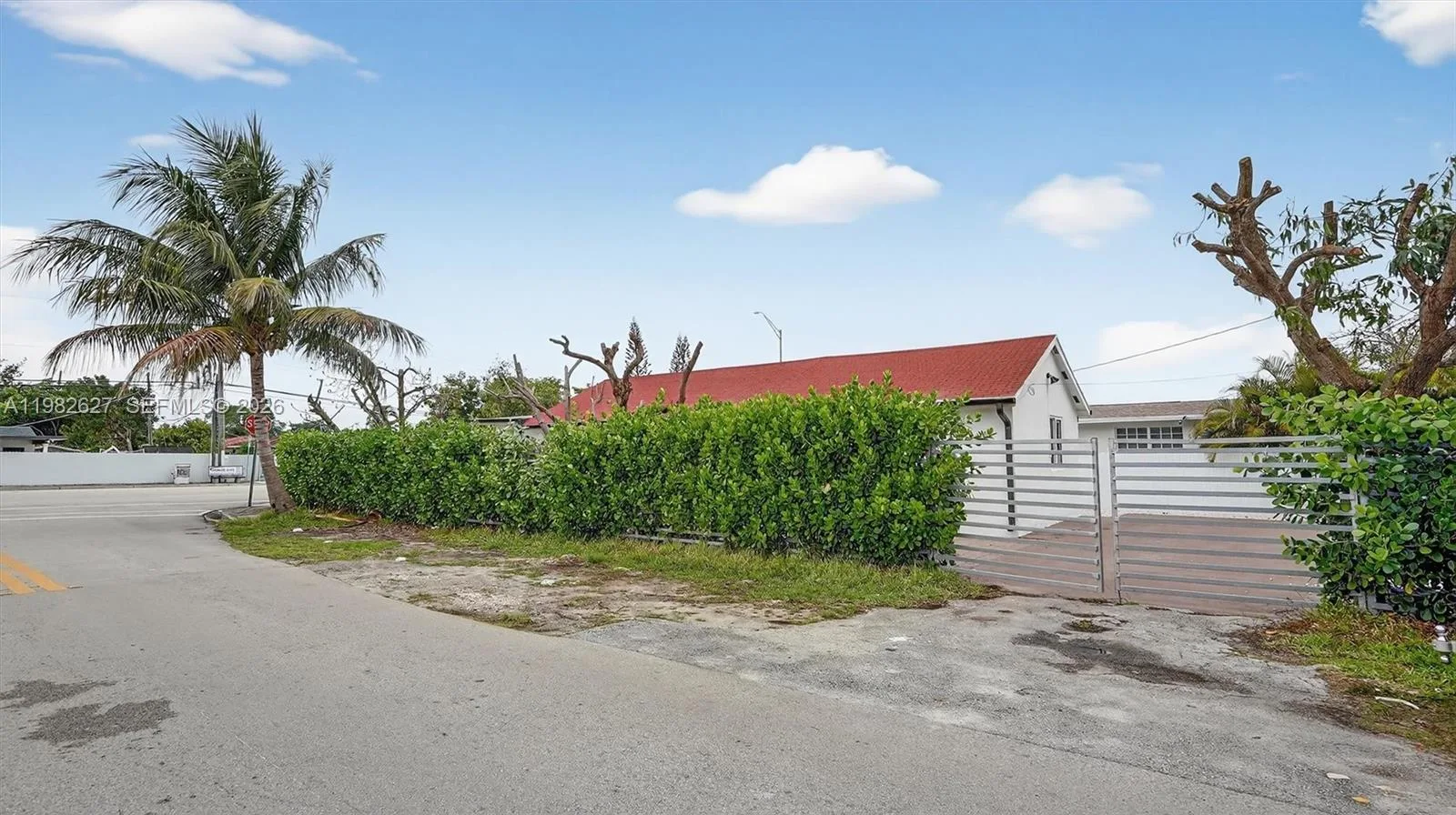 2845 SW 67th Ave, Miami, FL 33155 photo 2