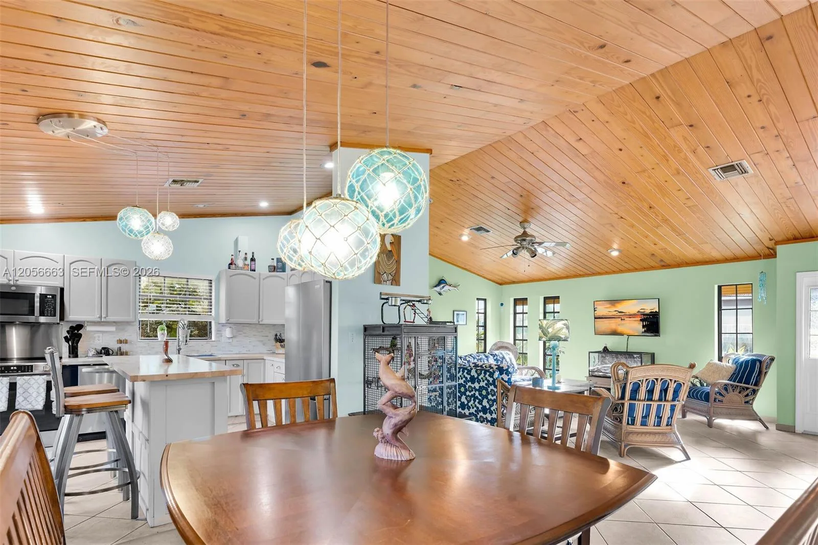 422 Calle Limon, Marathon, FL 33050 photo 6
