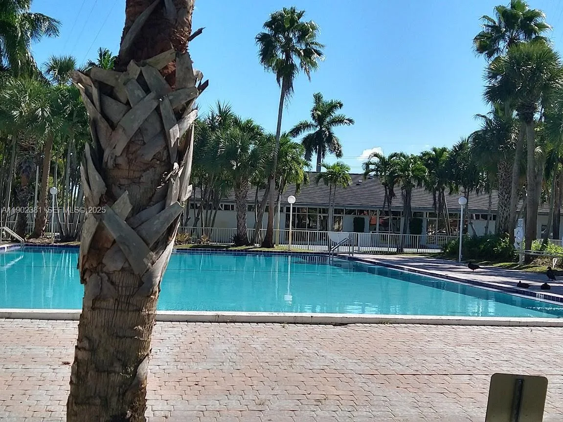 700 NW 214th St # 403, Miami Gardens, FL 33169 photo 10