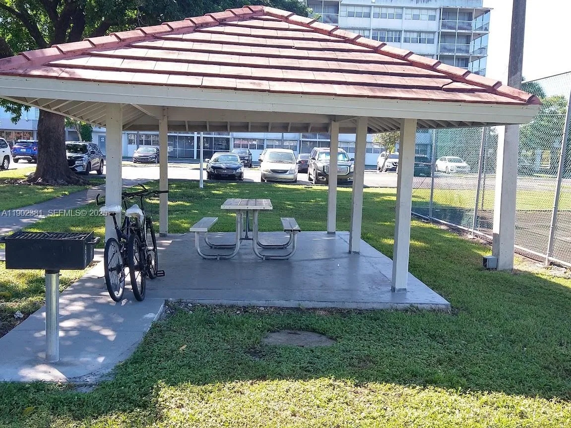 700 NW 214th St # 403, Miami Gardens, FL 33169 photo 13