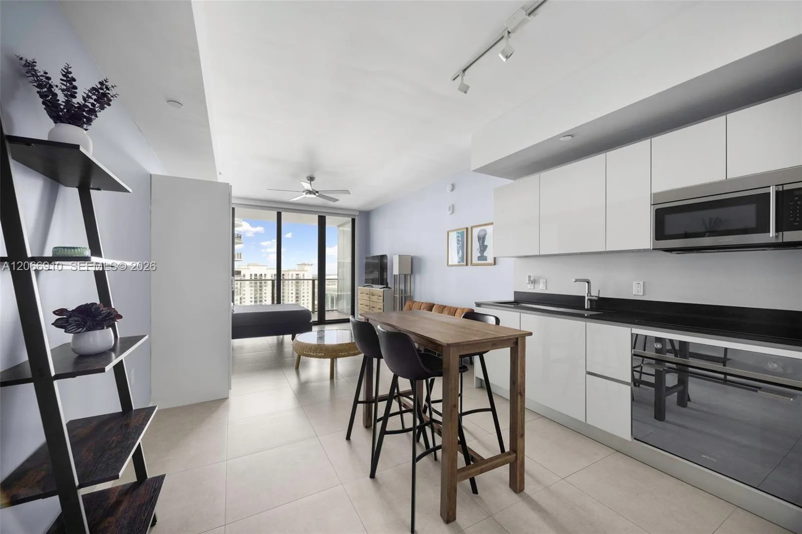 1010 Brickell Ave # 3610, Miami, FL 33131 photo 5