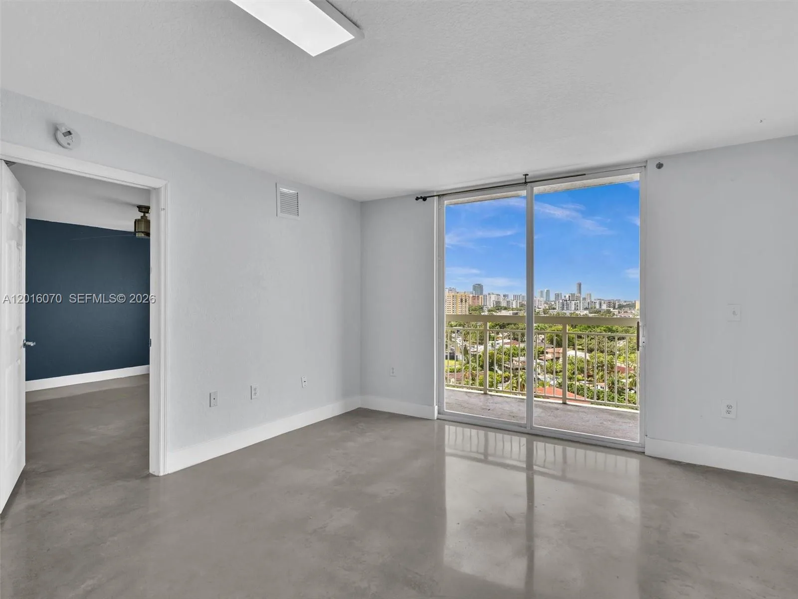 816 NW 11th St # 1208, Miami, FL 33136 photo 11