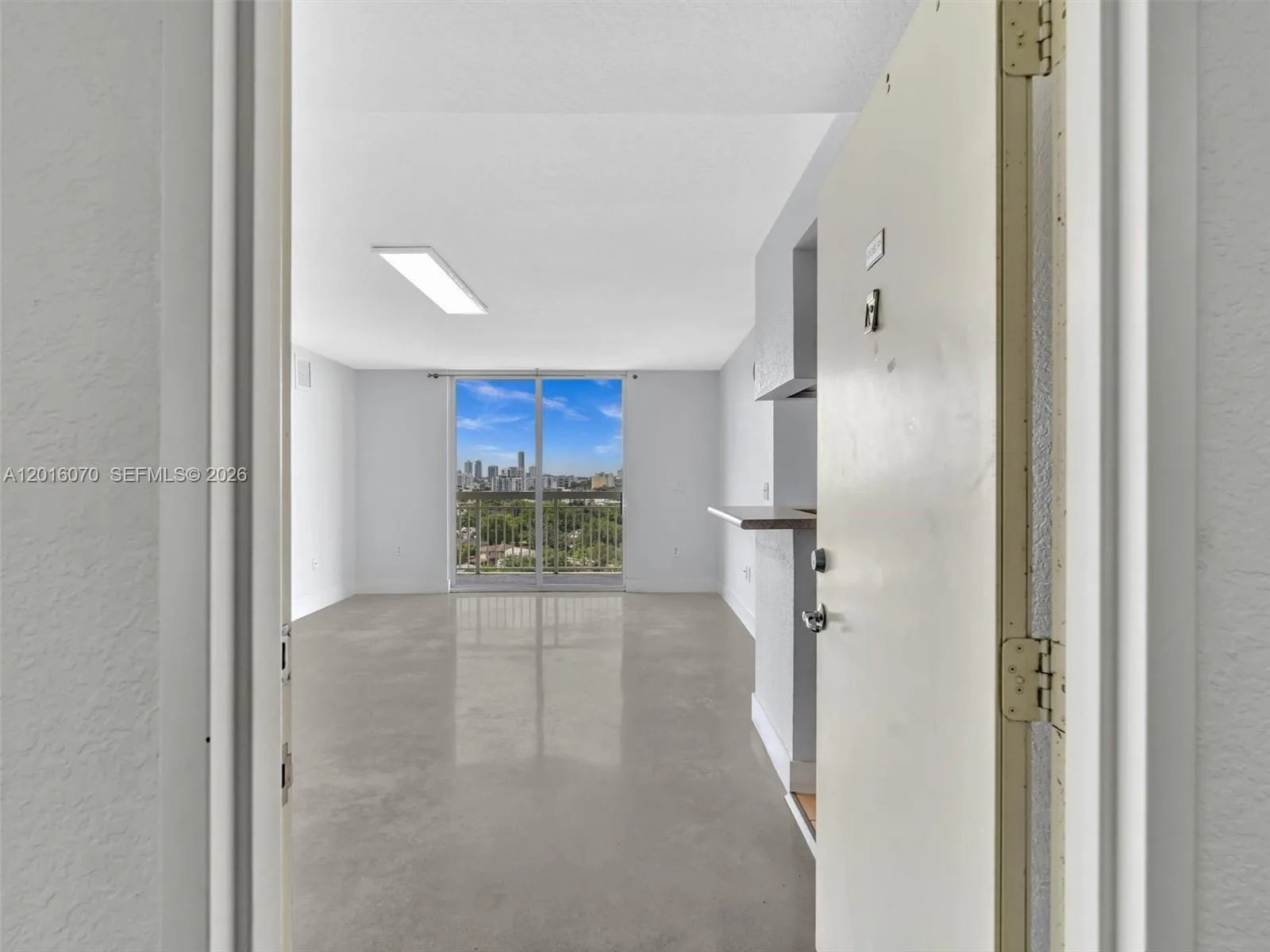 816 NW 11th St # 1208, Miami, FL 33136 photo 5