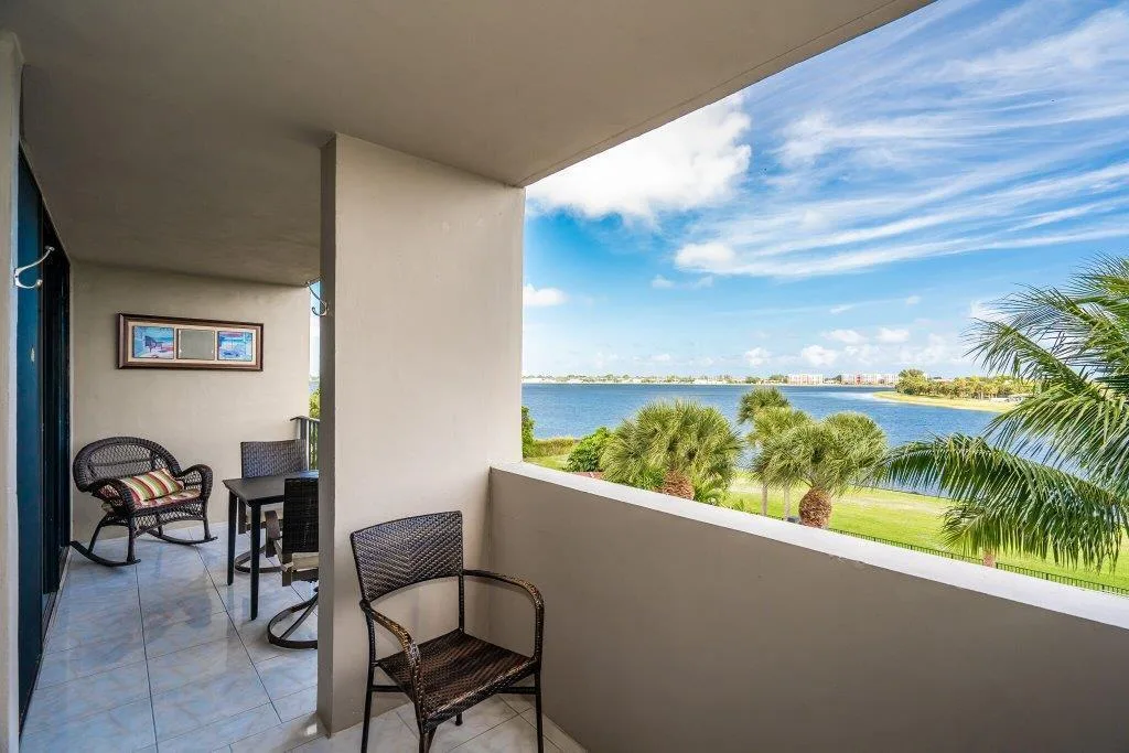 1830 Embassy Drive # 411, West Palm Beach, FL 33401 photo 10