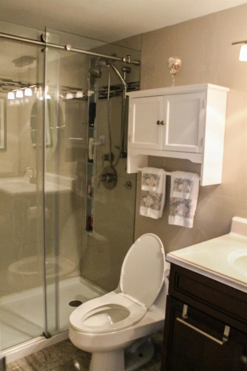 1830 Embassy Drive # 411, West Palm Beach, FL 33401 photo 8