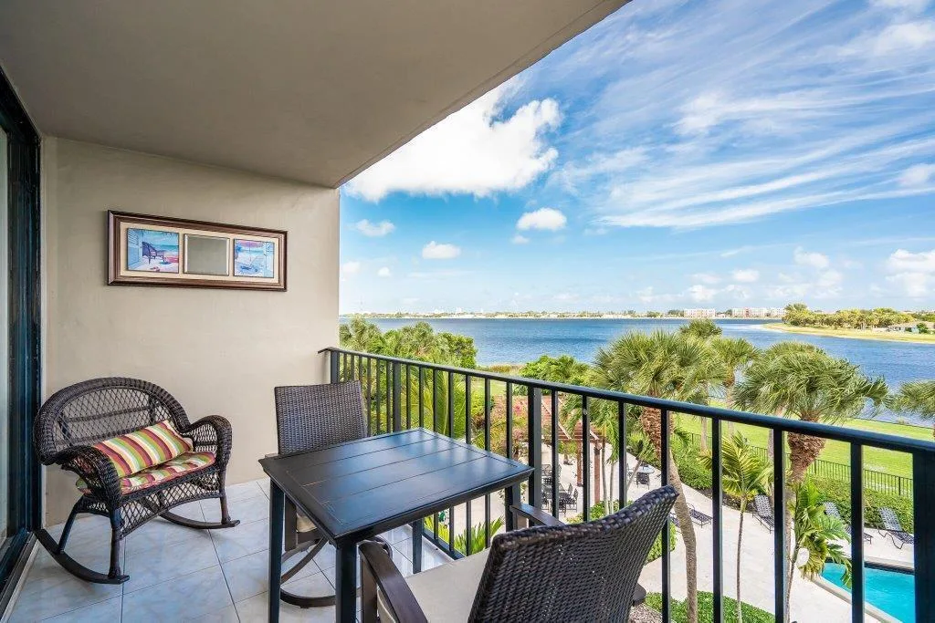 1830 Embassy Drive # 411, West Palm Beach, FL 33401 photo 9