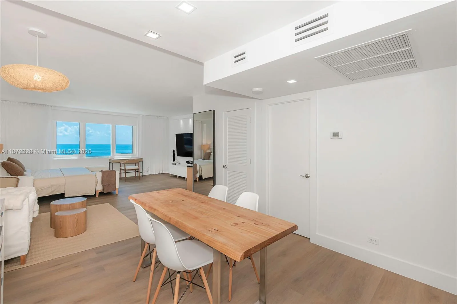 2301 Collins Ave # 1442, Miami Beach, FL 33139 photo 2