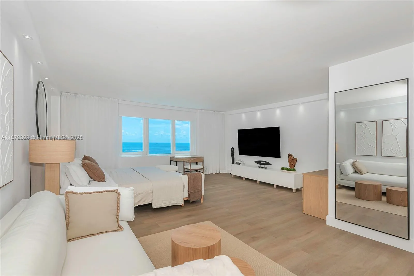 2301 Collins Ave # 1442, Miami Beach, FL 33139 photo 3