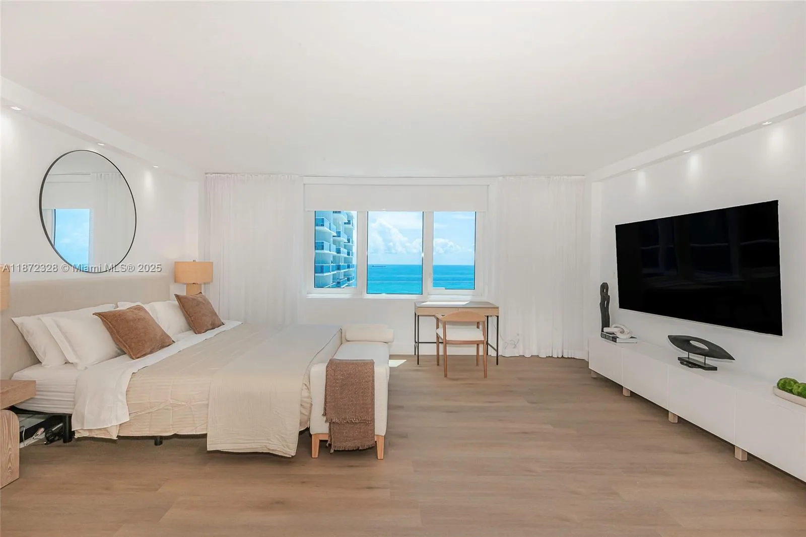 2301 Collins Ave # 1442, Miami Beach, FL 33139 photo 6
