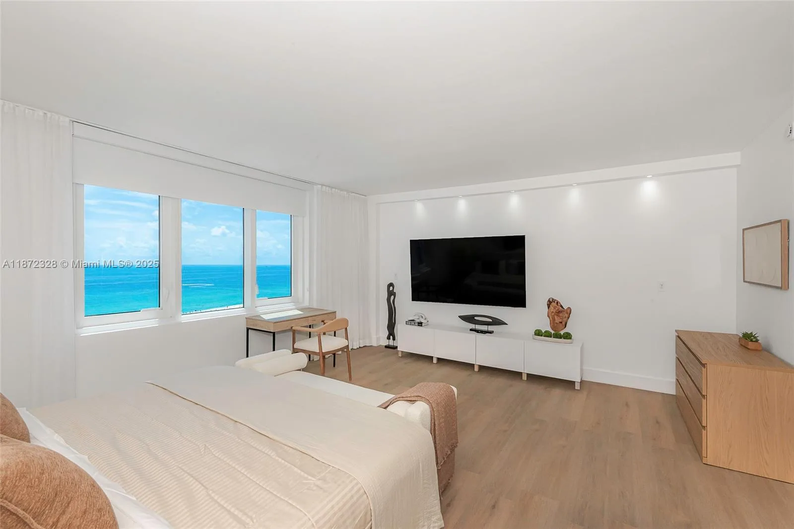 2301 Collins Ave # 1442, Miami Beach, FL 33139 photo 7