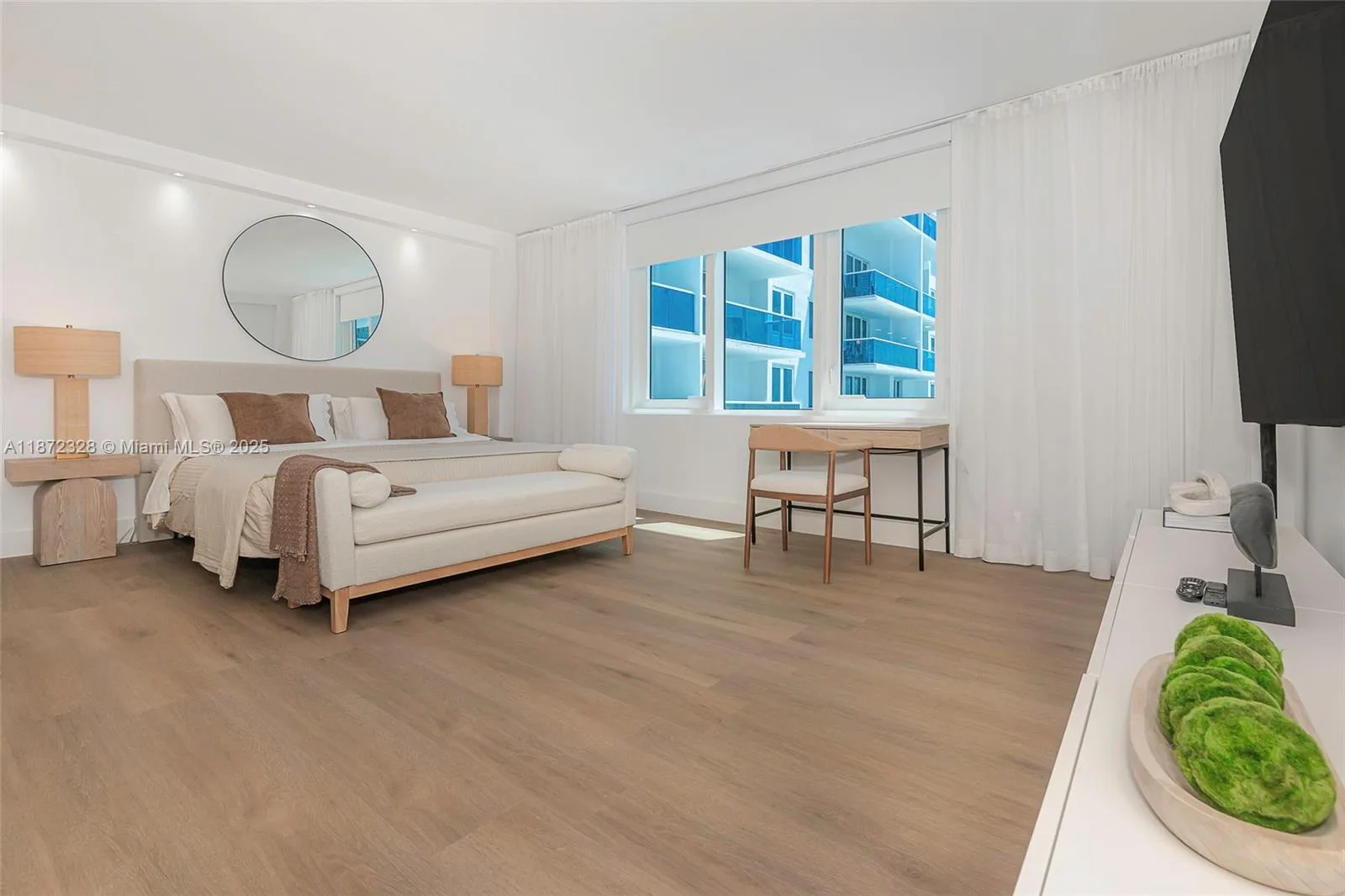 2301 Collins Ave # 1442, Miami Beach, FL 33139 photo 9