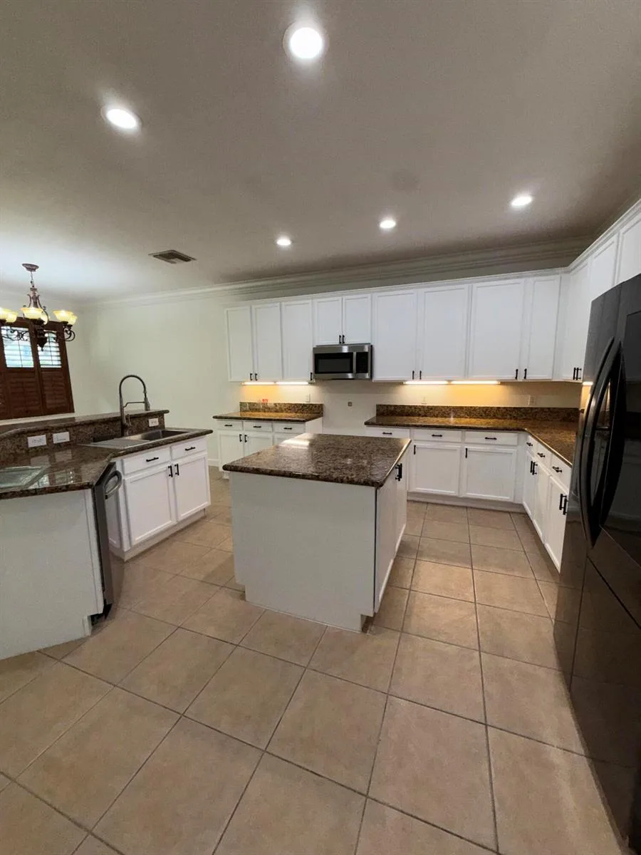 307 BERENGER Walk, Royal Palm Beach, FL 33414 photo 10