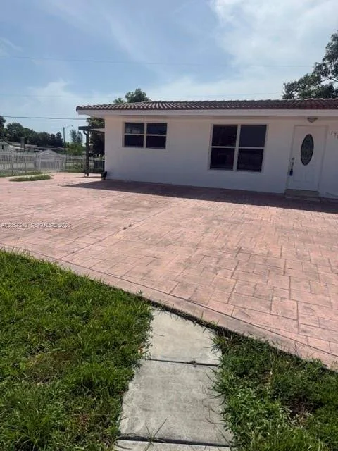 17545 NW 49   CT, Miami, FL 33055