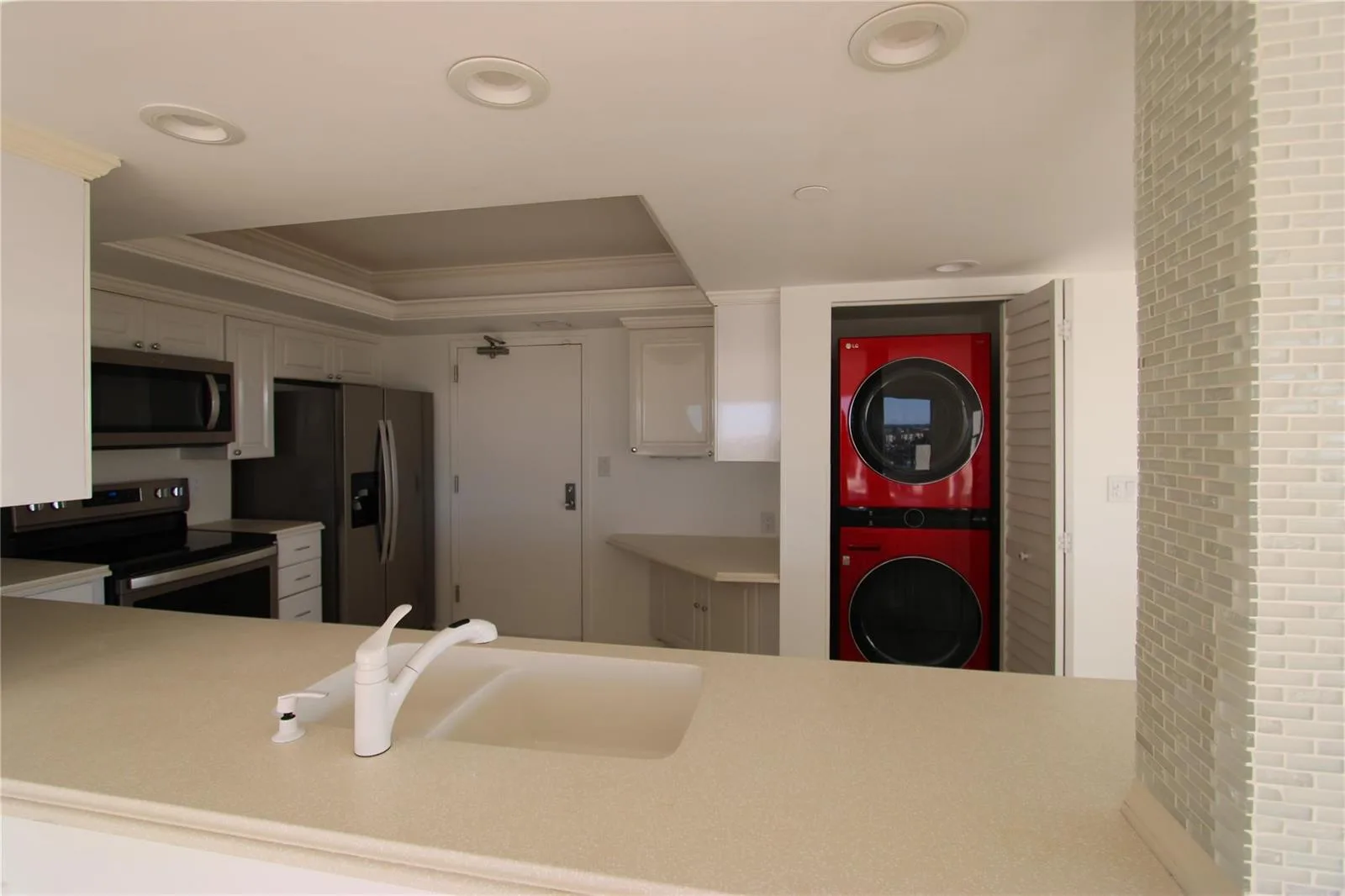 3200 Port Royale Drive # 2007, Fort Lauderdale, FL 33308 photo 8
