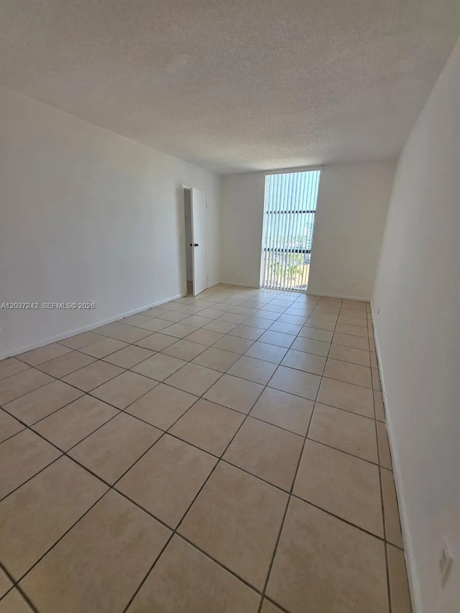 13499 Biscayne Blvd # 706, North Miami, FL 33181 photo 9