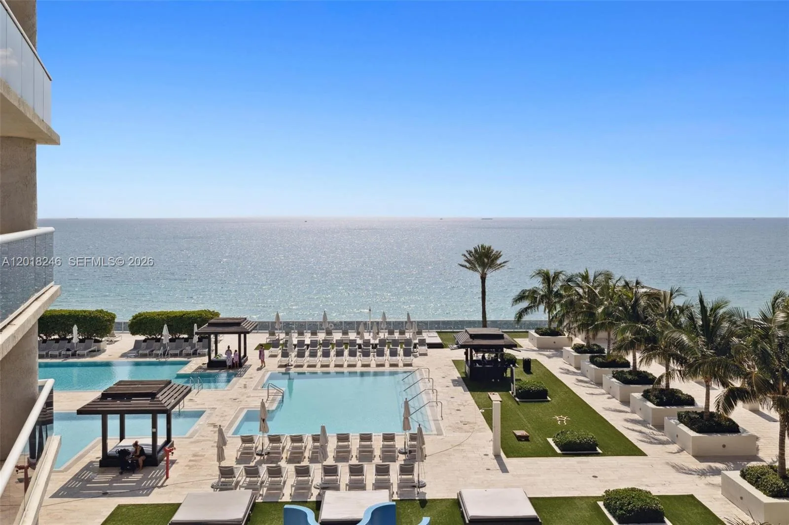 1800 S Ocean Dr # 1005, Hallandale Beach, FL 33009