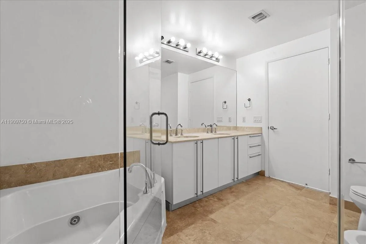 3030 NE 188 Street # 604, Aventura, FL 33180 photo 13