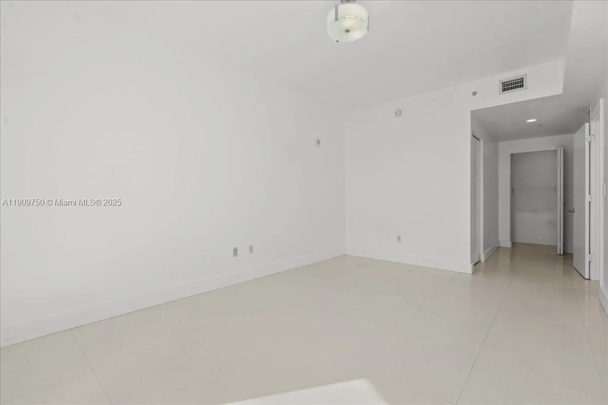 3030 NE 188 Street # 604, Aventura, FL 33180 photo 5