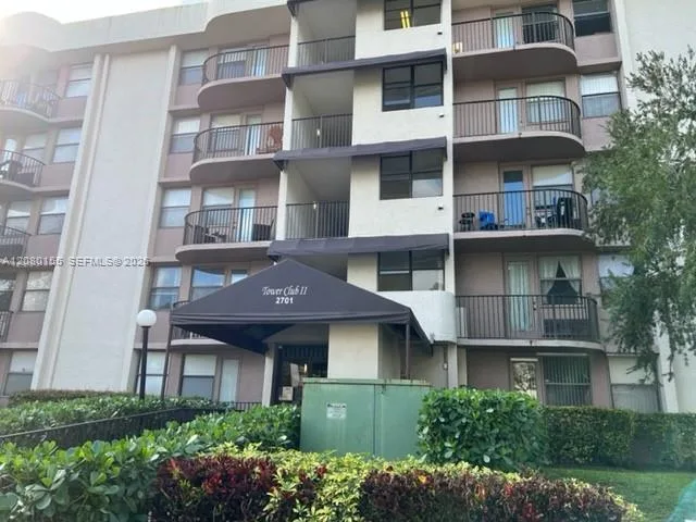 2701 Riverside Dr # 109-B, Coral Springs, FL 33065
