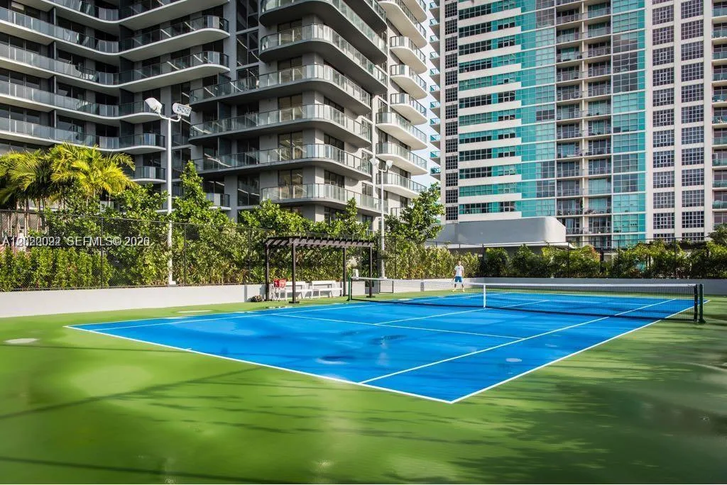121 NE 34th St # 2203, Miami, FL 33137 photo 2