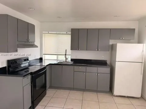 848 SW 5th St # 203, Homestead, FL 33030