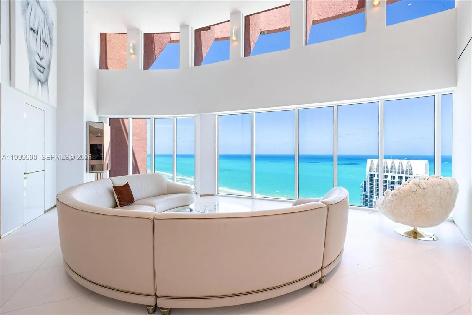 300 S Pointe Dr # PH-5, Miami Beach, FL 33139 photo 11