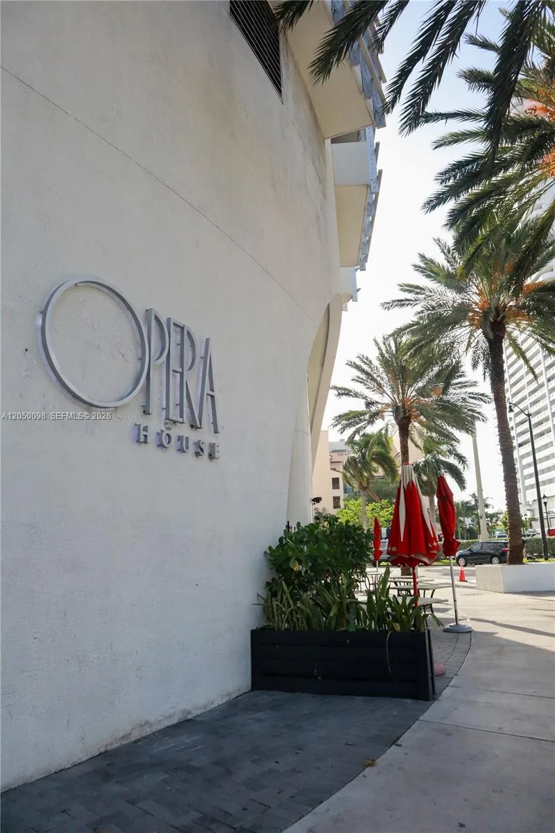 1750 N Bayshore Dr # 3411, Miami, FL 33132 photo 6