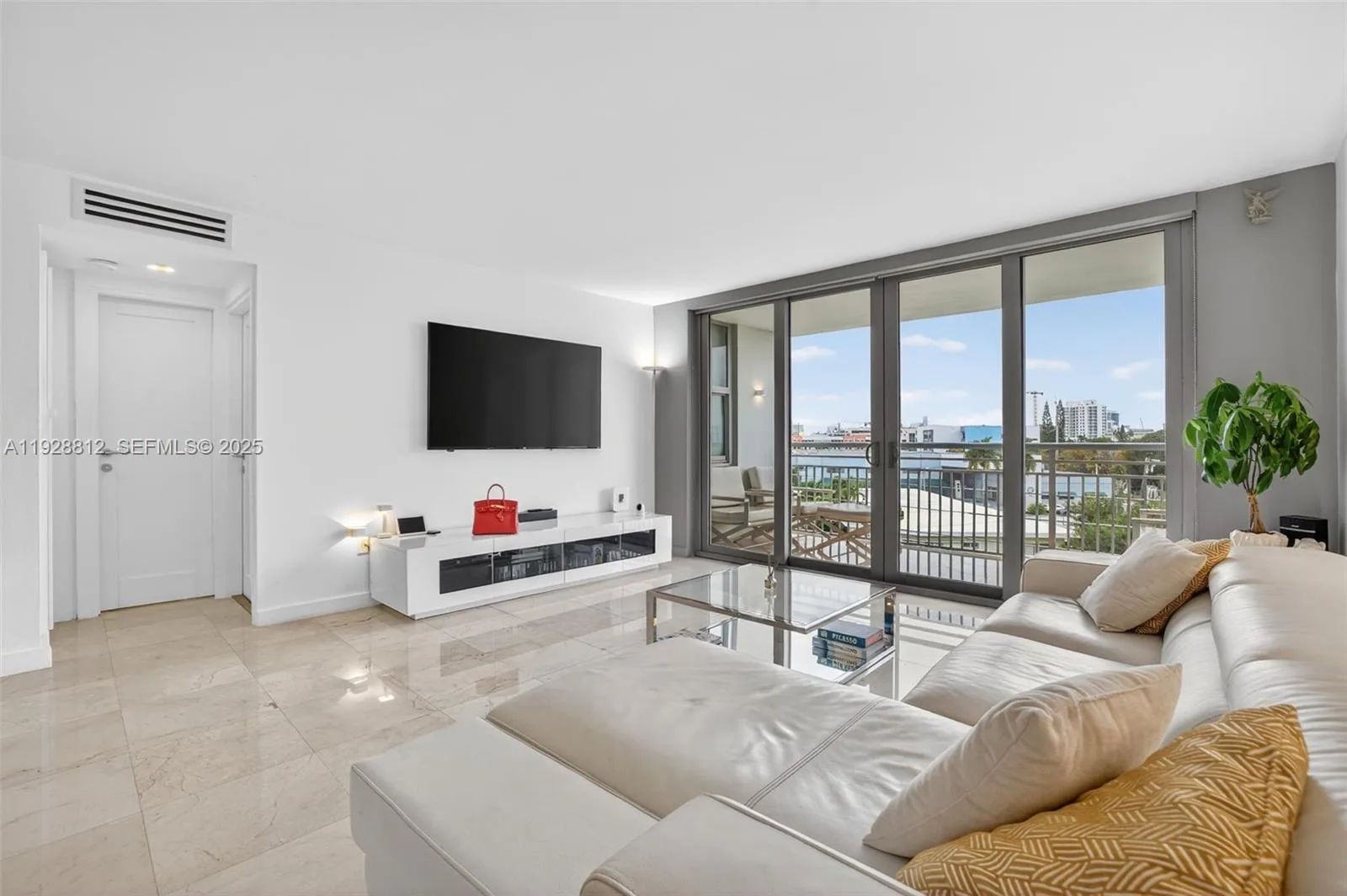 9250 W Bay Harbor Dr # 5D, Bay Harbor Islands, FL 33154 photo 9