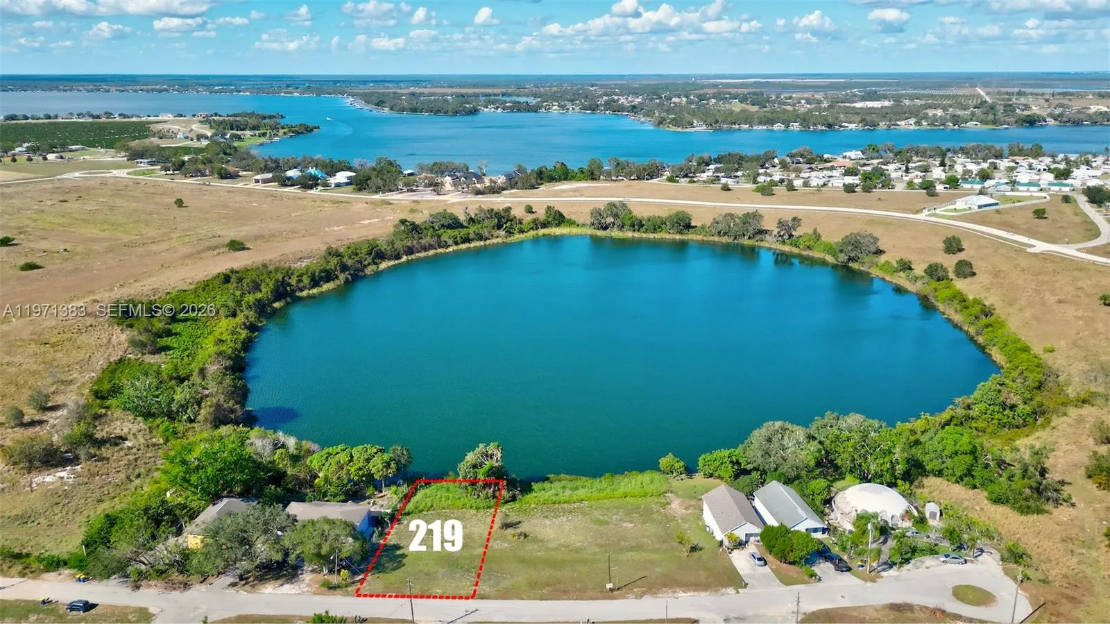 219 Rachard Blvd, Lake Placid, FL 33852 photo 2