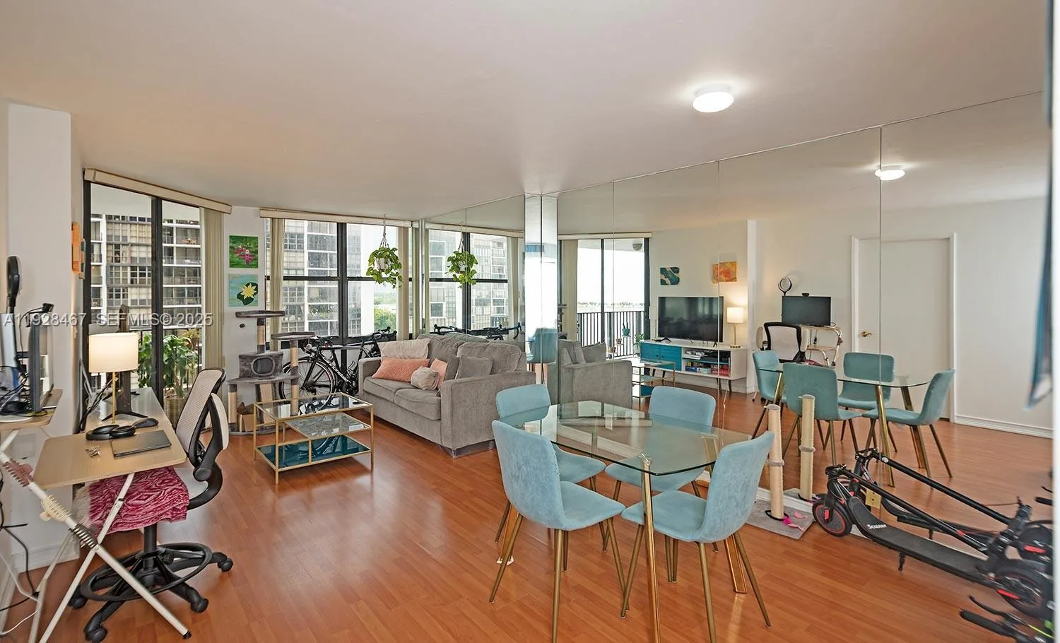 1901 Brickell Ave # B905, Miami, FL 33129 photo 5
