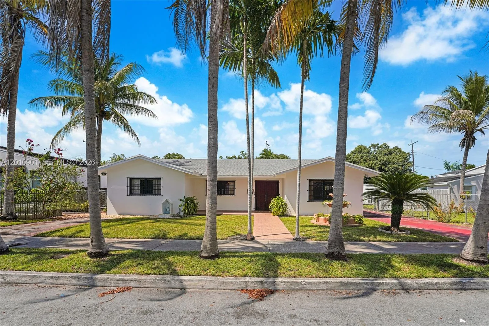 1735 SW 15th St, Miami, FL 33145