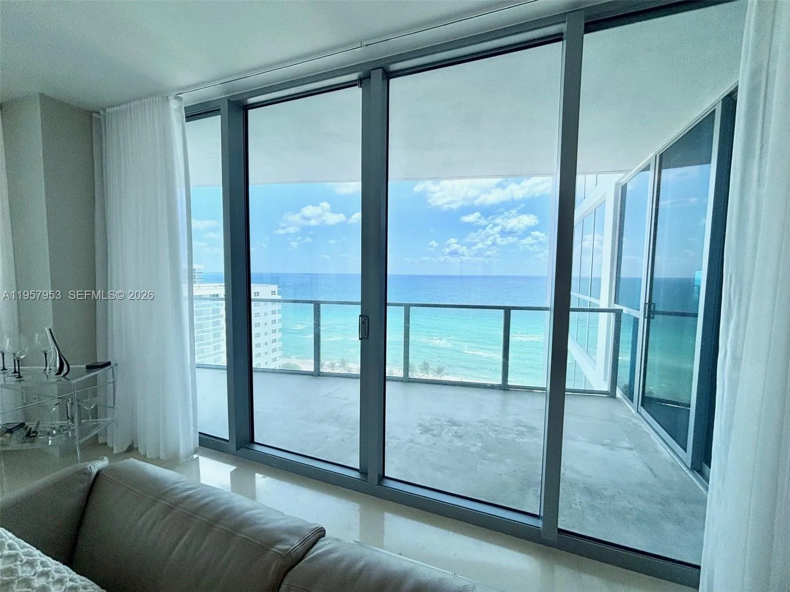 3101 S Ocean Dr # 1701, Hollywood, FL 33019